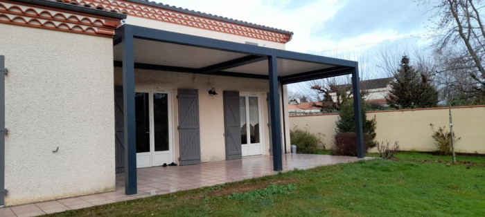Menuiserie à Sainte-Livrade-sur-Lot